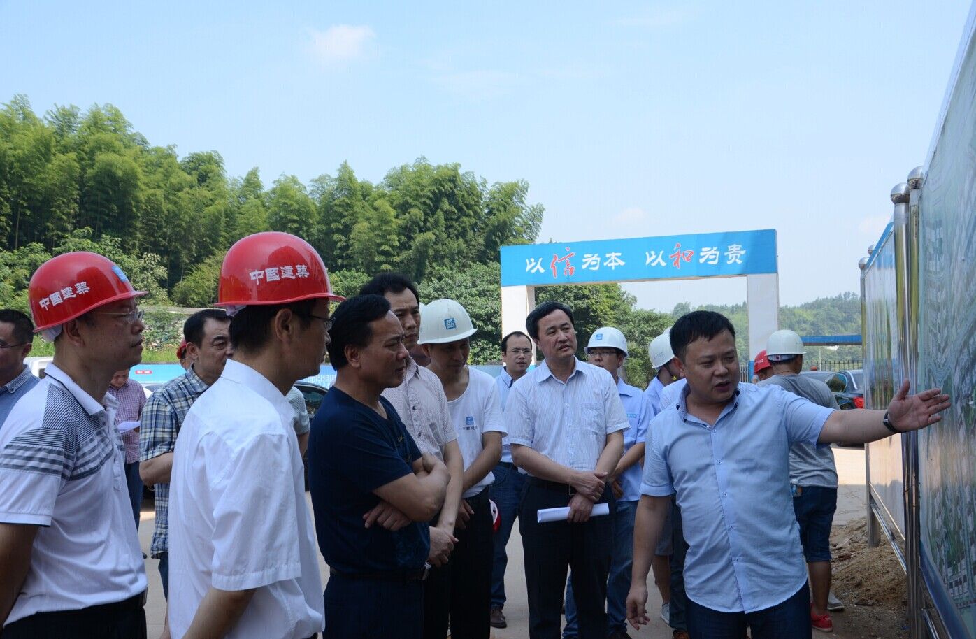 白關國際服飾產業(yè)園竣工在即，市人大積極推動園區(qū)招商工作